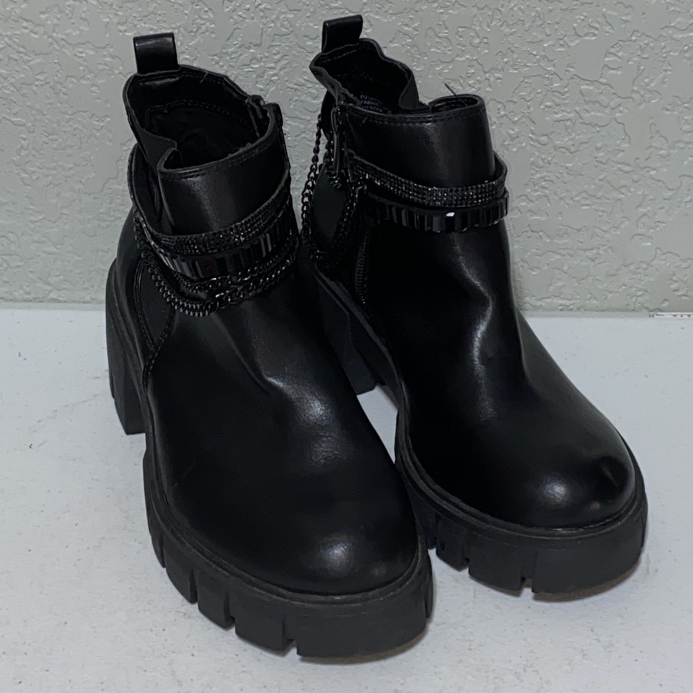 Torrid Black Faux Leather Lugg Chunky Combat Boot Chains Grunge Women's 8.5 WW